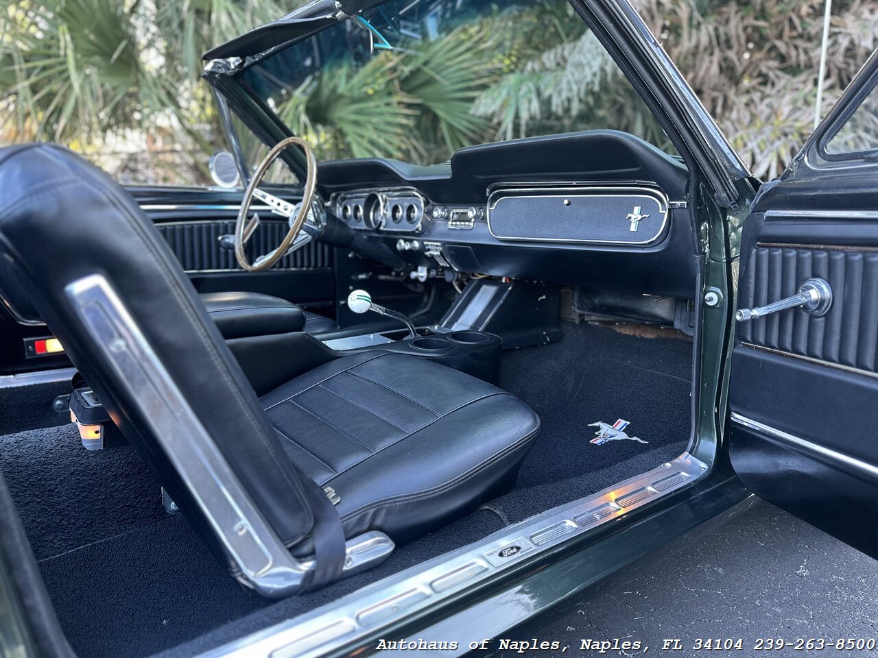 1965 Ford Mustang 289ci V8 Convertible   - Photo 46 - Naples, FL 34104