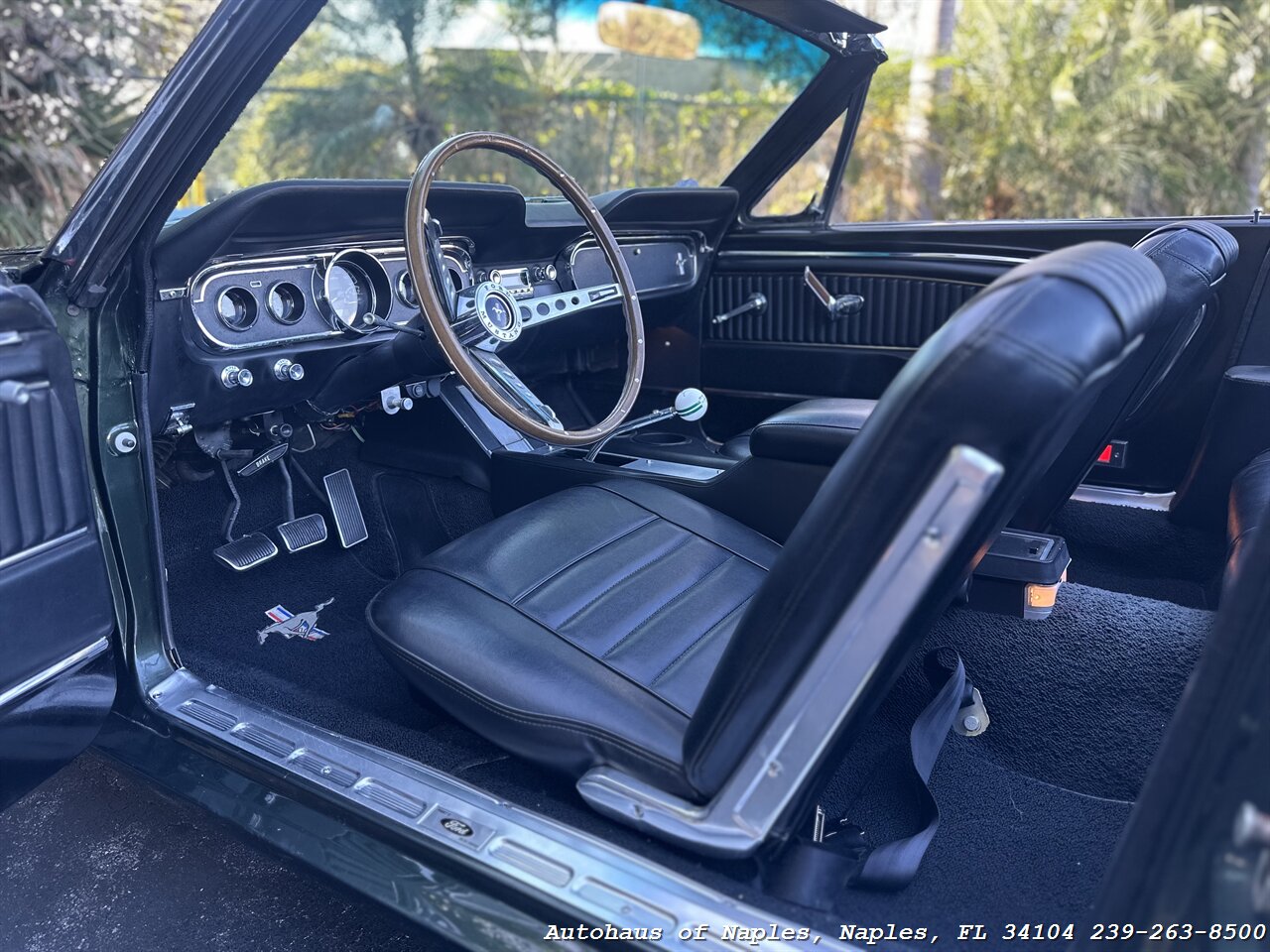 1965 Ford Mustang 289ci V8 Convertible   - Photo 38 - Naples, FL 34104