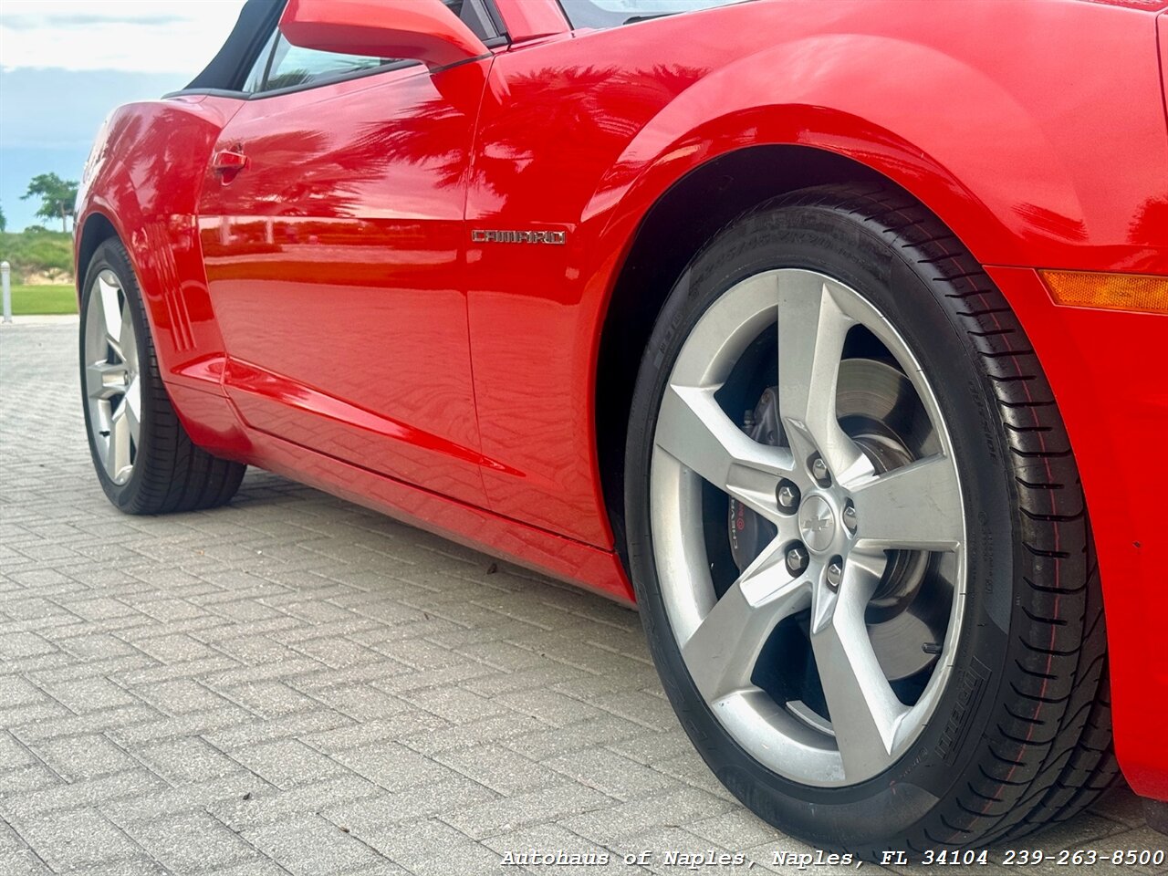 2012 Chevrolet Camaro SS - Photo 9 - Naples, FL 34104