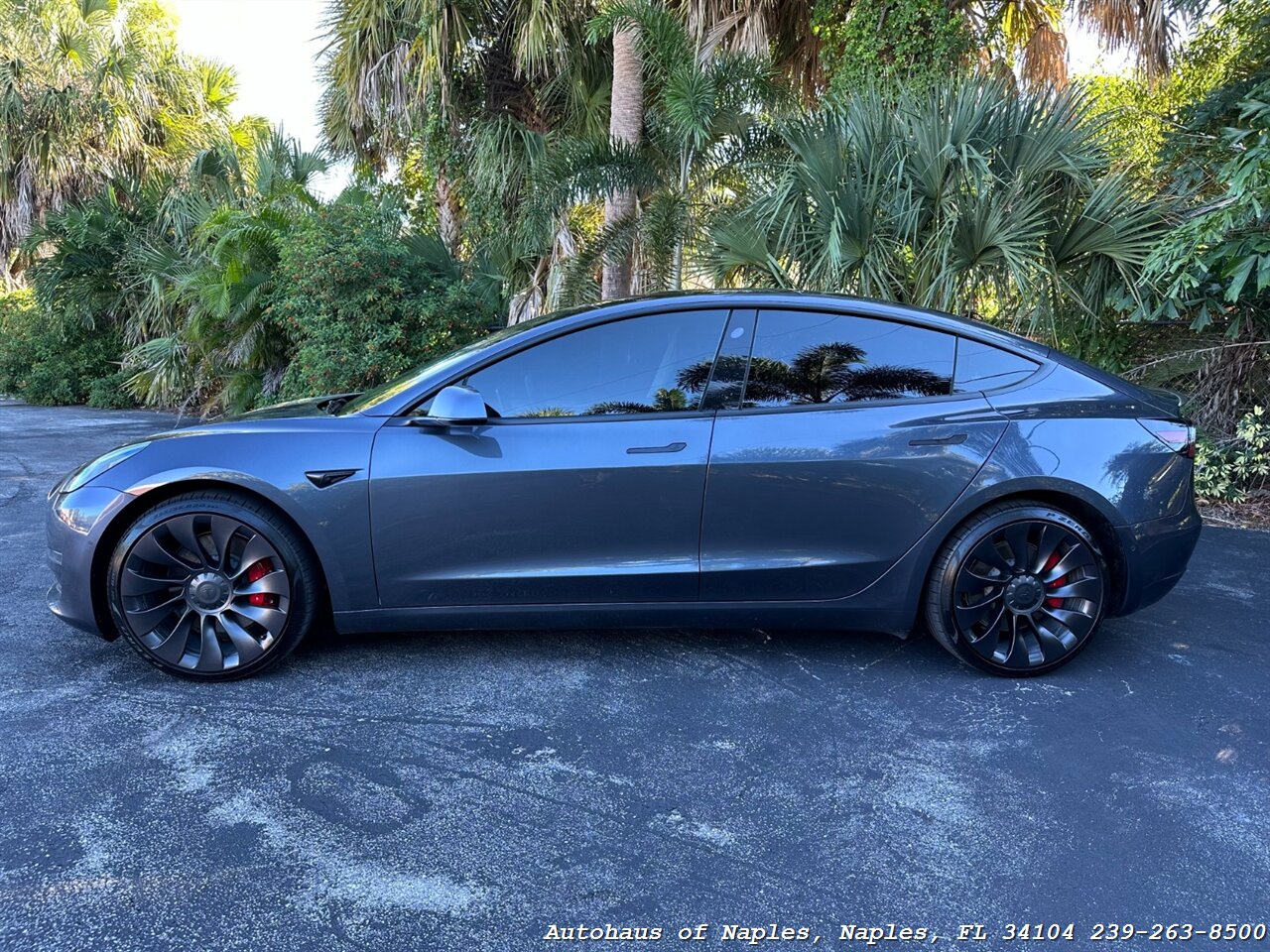 2022 Tesla Model 3 Performance   - Photo 5 - Naples, FL 34104