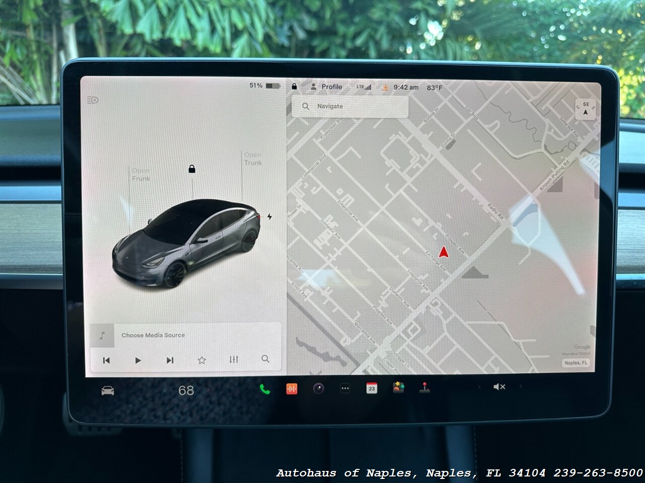 2022 Tesla Model 3 Performance   - Photo 42 - Naples, FL 34104