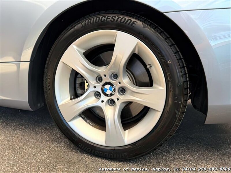 2011 BMW 335i - Photo 12 - Naples, FL 34104