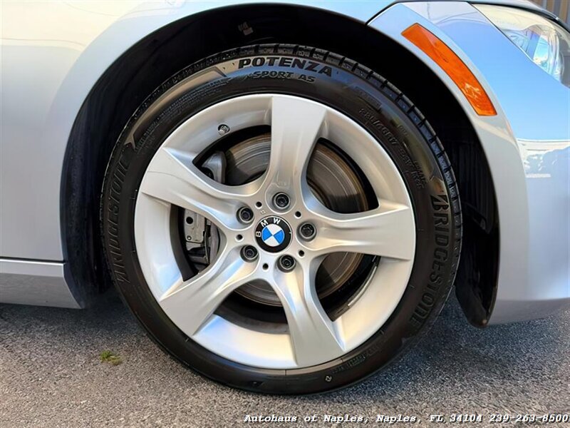 2011 BMW 335i - Photo 10 - Naples, FL 34104