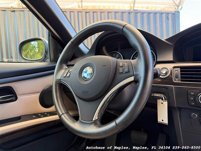 2011 BMW 335i - Photo 26 - Naples, FL 34104