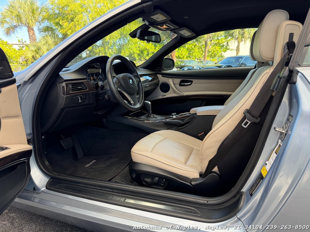 2011 BMW 335i   - Photo 14 - Naples, FL 34104