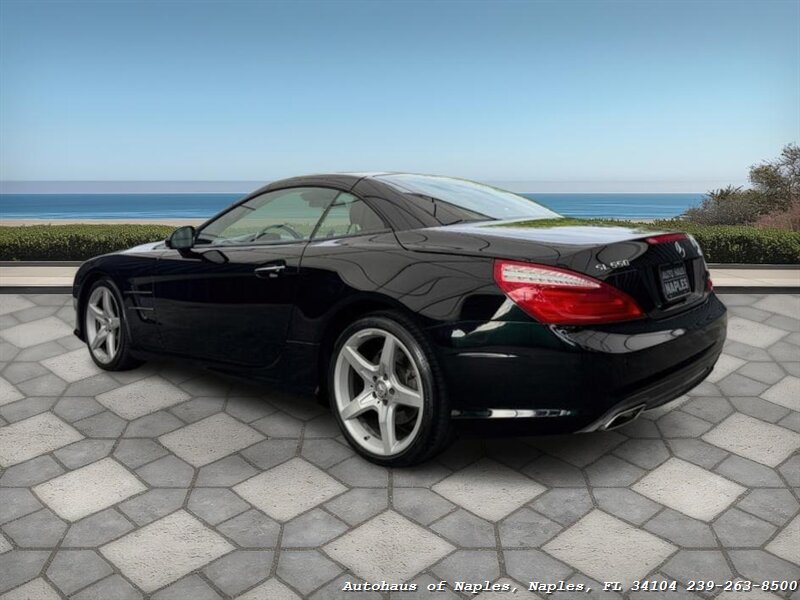 2016 Mercedes-Benz SL 550   - Photo 6 - Naples, FL 34104