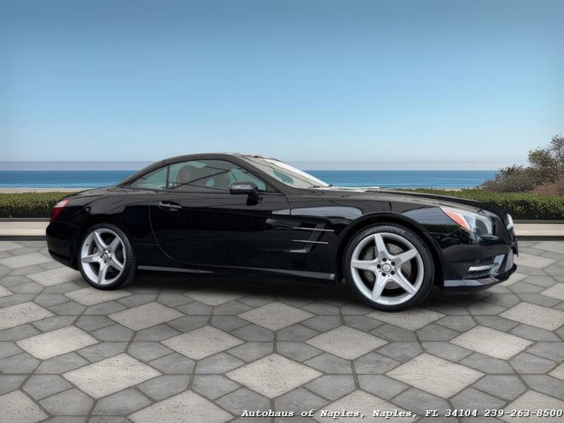 2016 Mercedes-Benz SL 550   - Photo 2 - Naples, FL 34104