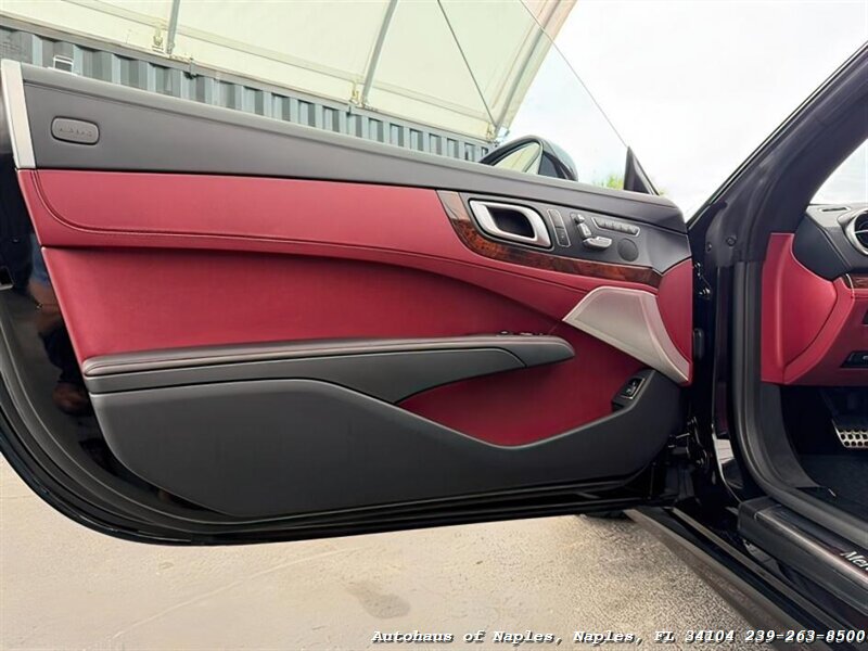 2016 Mercedes-Benz SL 550   - Photo 17 - Naples, FL 34104