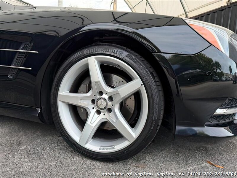 2016 Mercedes-Benz SL 550   - Photo 10 - Naples, FL 34104