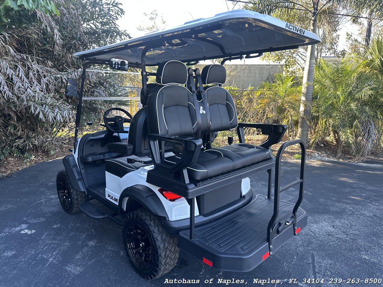 2024 ActivEV Pulse 4 Seater - Lifted   - Photo 11 - Naples, FL 34104