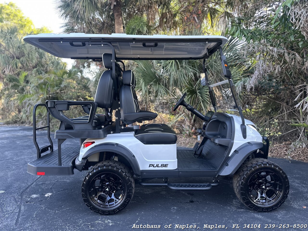 2024 ActivEV Pulse 4 Seater - Lifted   - Photo 16 - Naples, FL 34104