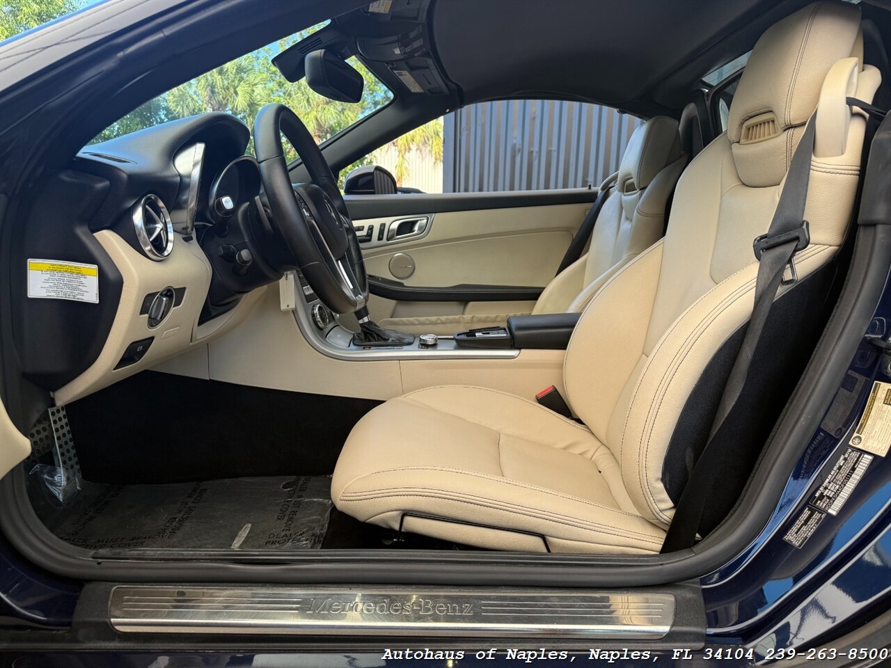 2013 Mercedes-Benz SLK 350   - Photo 22 - Naples, FL 34104