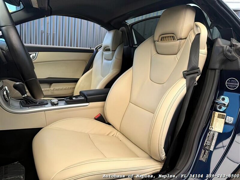 2013 Mercedes Benz SLK 350 photo 22