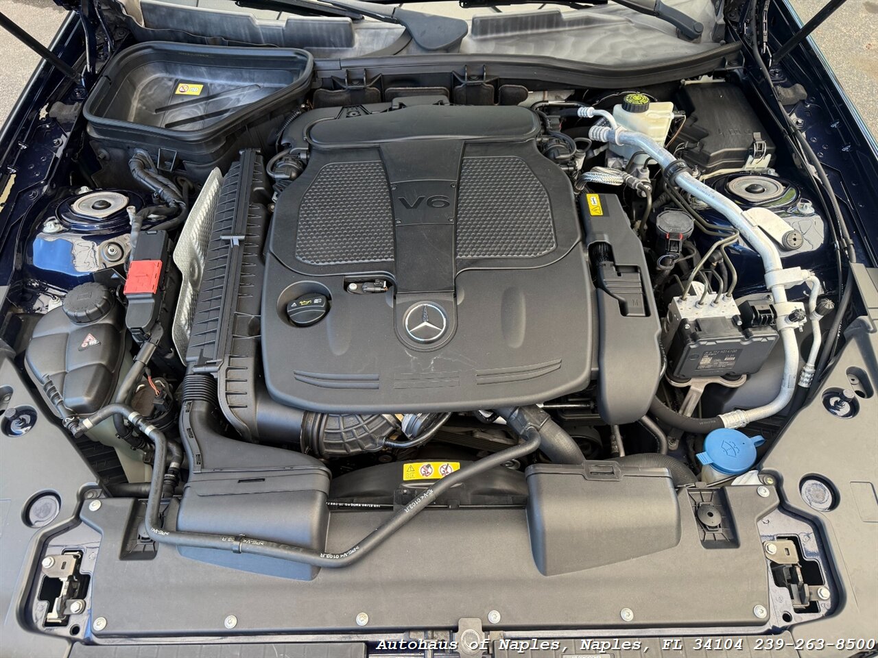 2013 Mercedes-Benz SLK 350   - Photo 18 - Naples, FL 34104