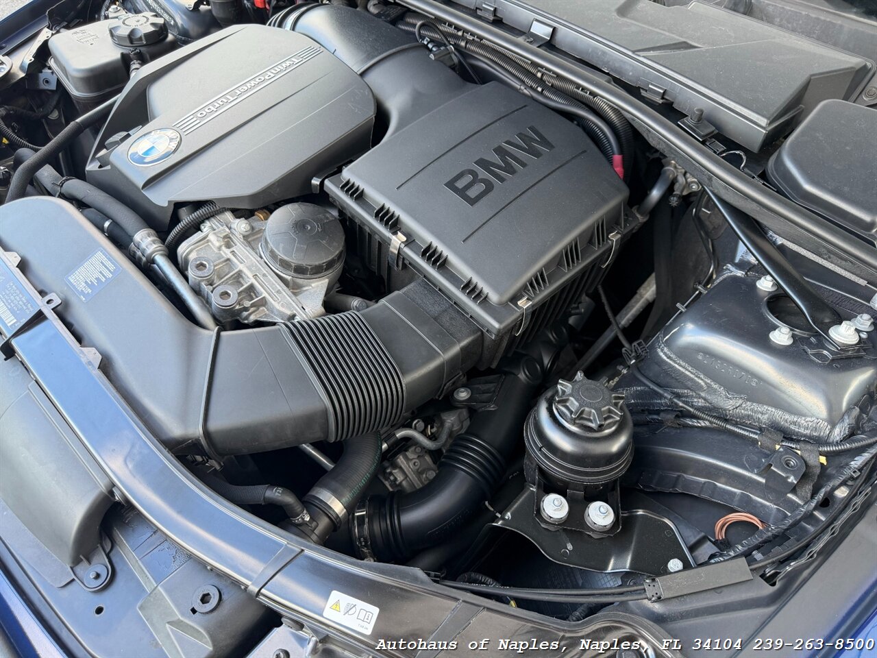 2013 BMW 335i   - Photo 29 - Naples, FL 34104
