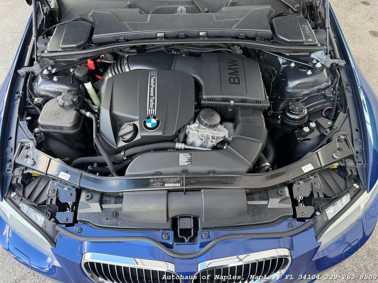 2013 BMW 335i   - Photo 27 - Naples, FL 34104