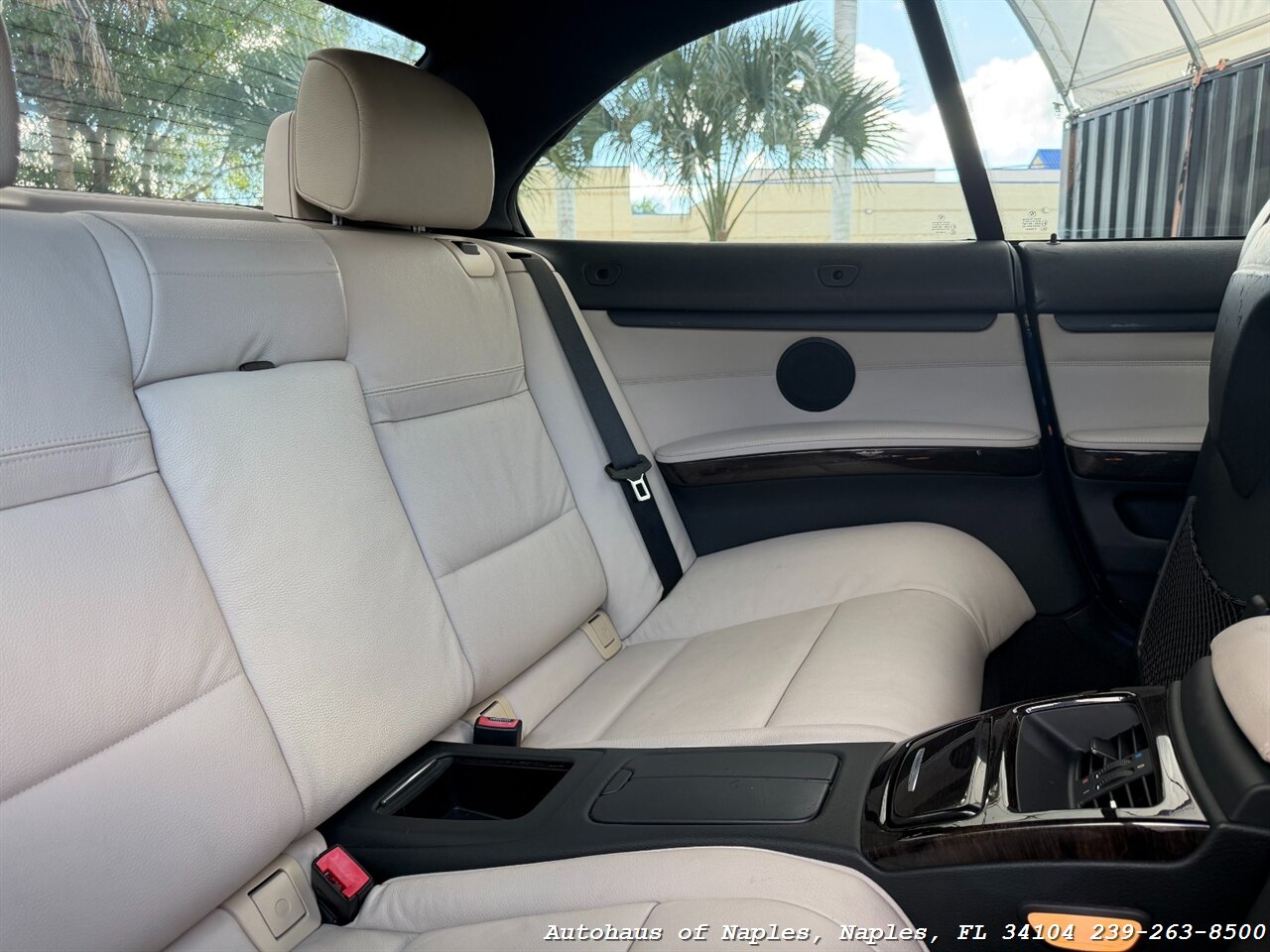 2013 BMW 335i   - Photo 38 - Naples, FL 34104