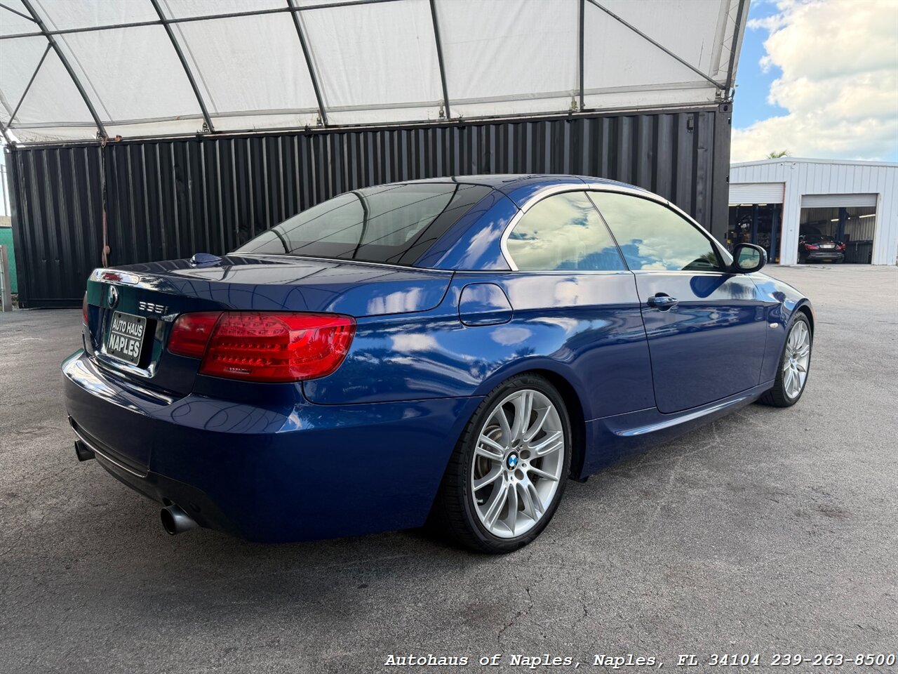 2013 BMW 335i   - Photo 18 - Naples, FL 34104