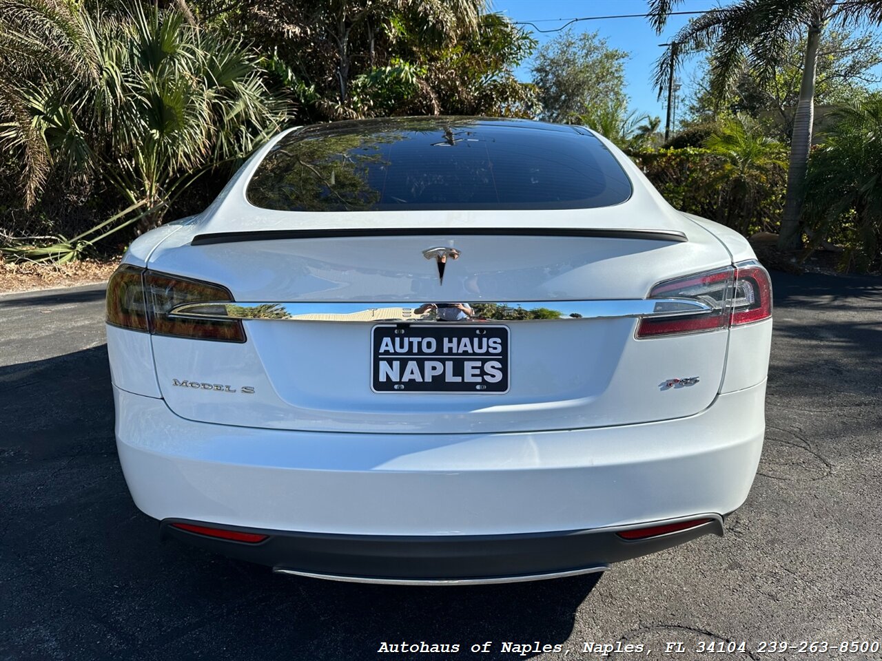 2013 Tesla Model S Performance   - Photo 11 - Naples, FL 34104