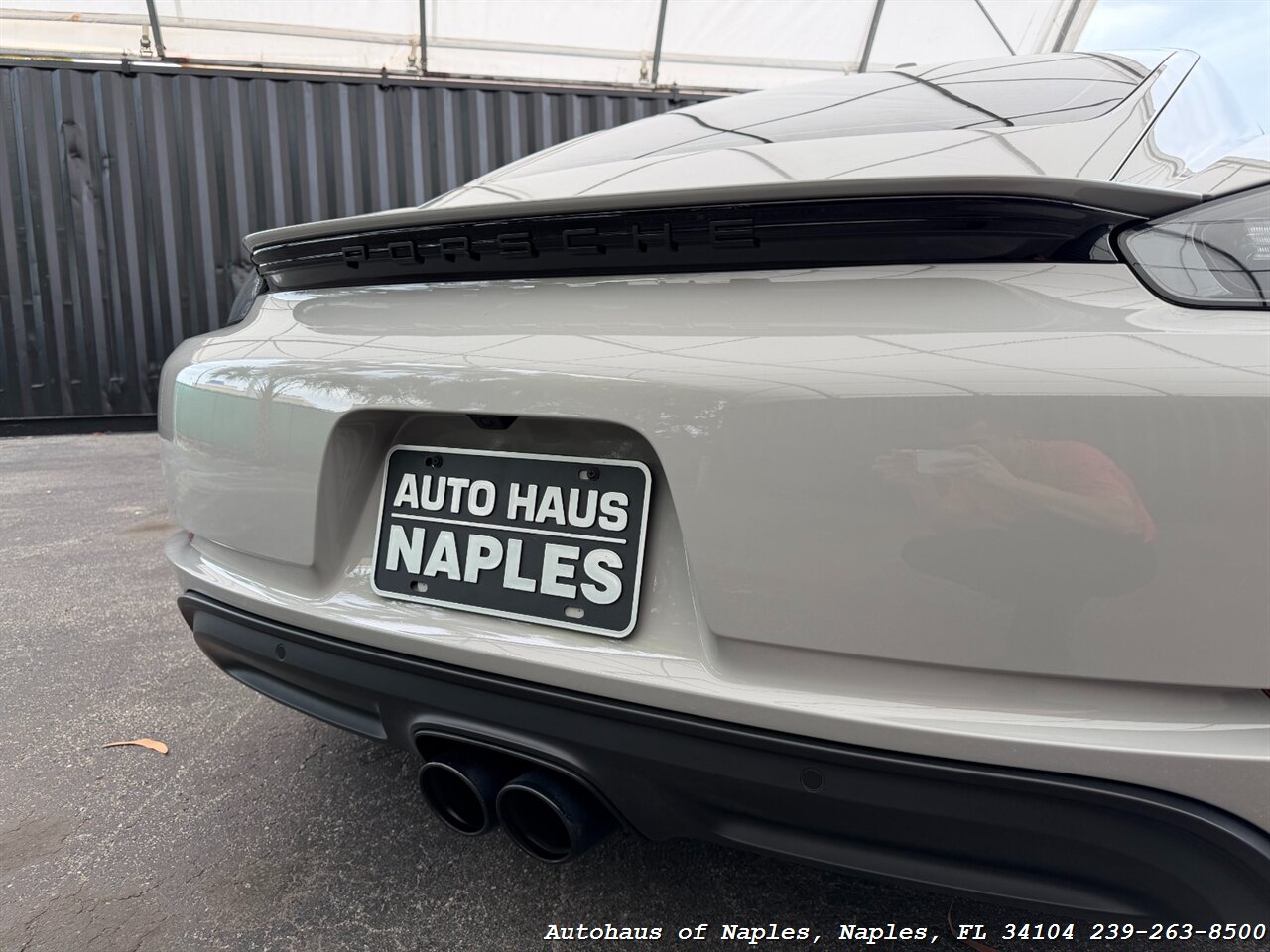 2024 Porsche 718 Cayman - Photo 15 - Naples, FL 34104