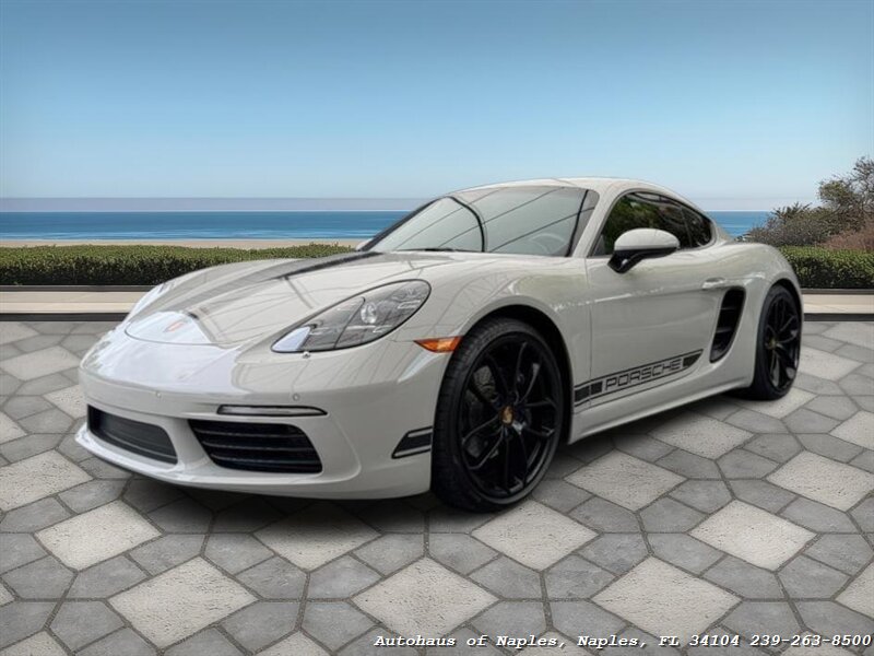 2024 Porsche 718 Cayman - Photo 4 - Naples, FL 34104