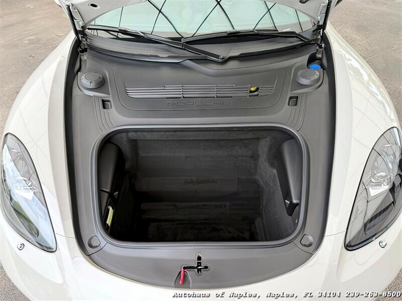 2024 Porsche 718 Cayman - Photo 16 - Naples, FL 34104