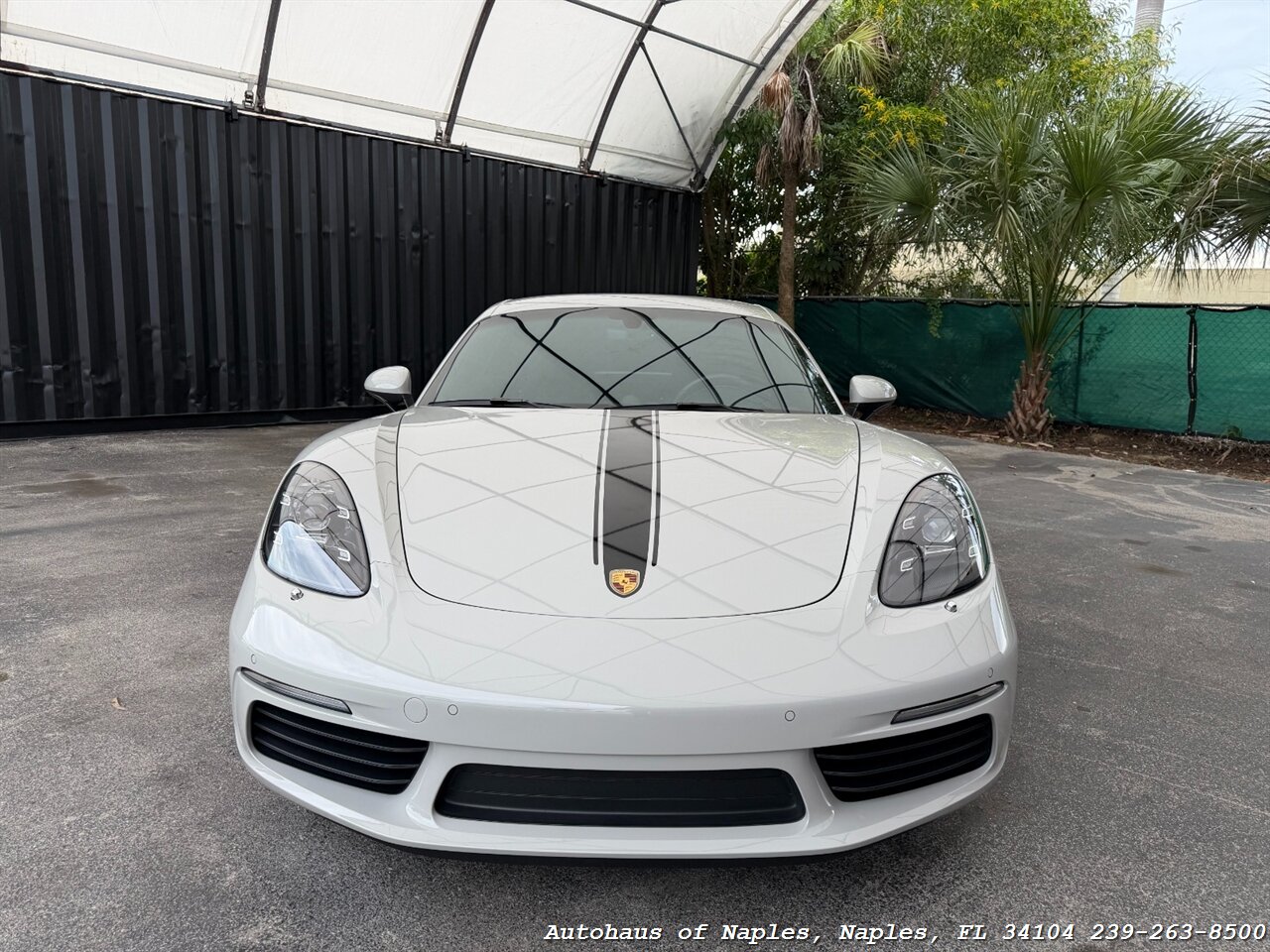 2024 Porsche 718 Cayman - Photo 3 - Naples, FL 34104