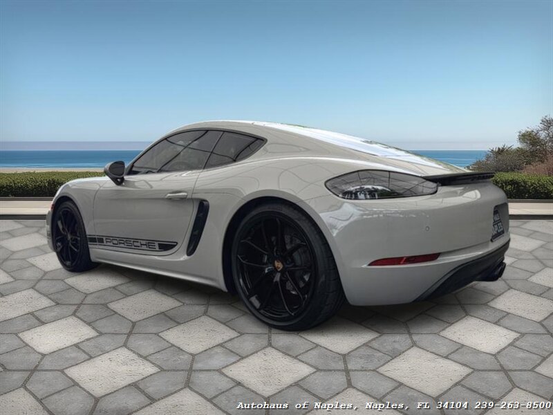 2024 Porsche 718 Cayman - Photo 6 - Naples, FL 34104