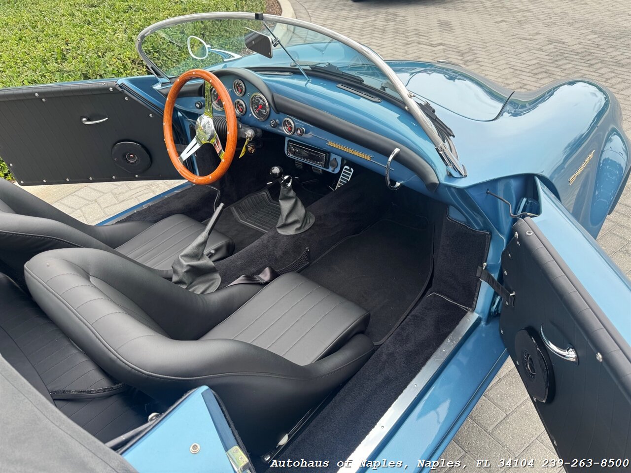 2024 Porsche 356 Replica - Photo 19 - Naples, FL 34104