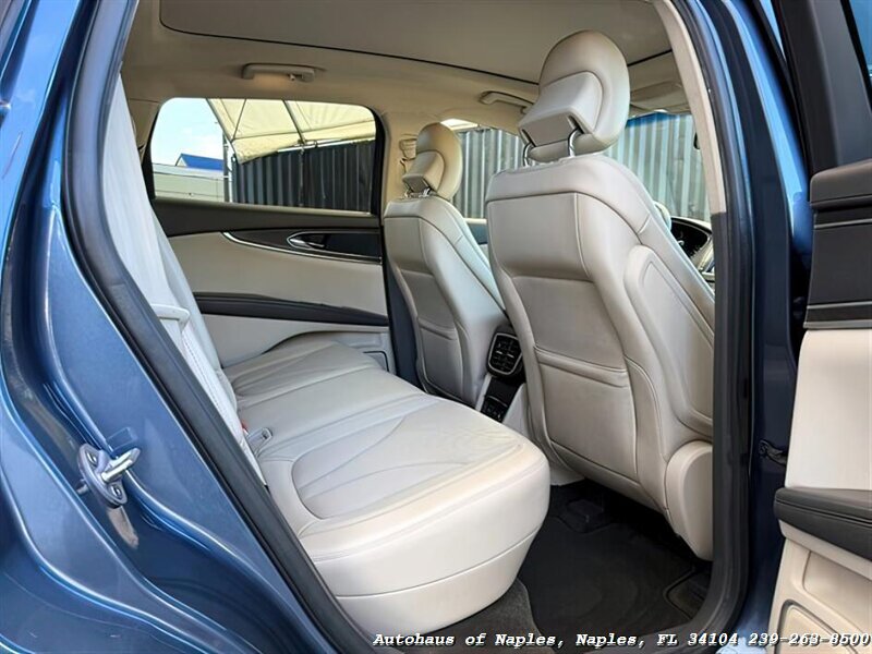 2018 Lincoln MKX Reserve - Photo 24 - Naples, FL 34104