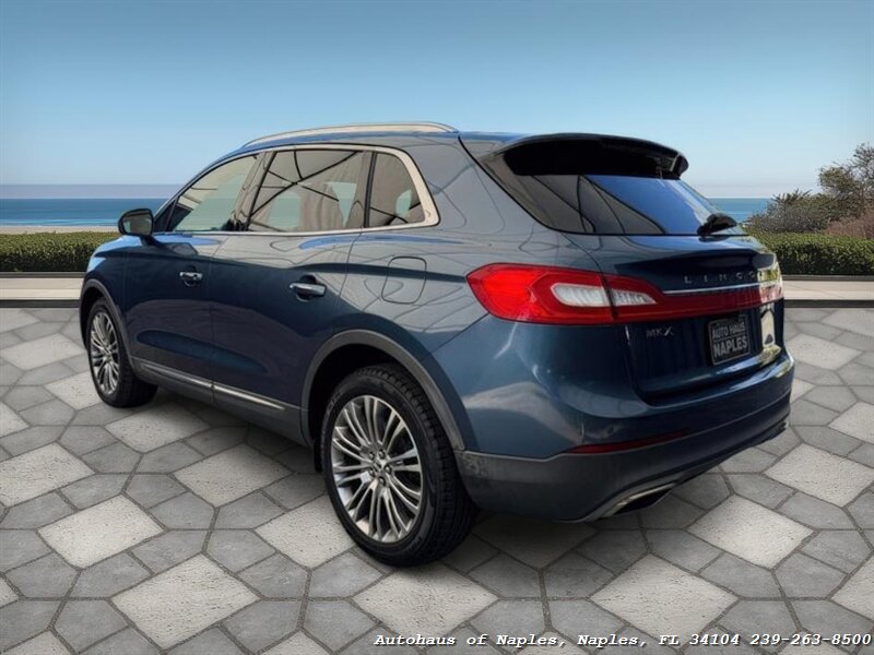 2018 Lincoln MKX Reserve - Photo 8 - Naples, FL 34104