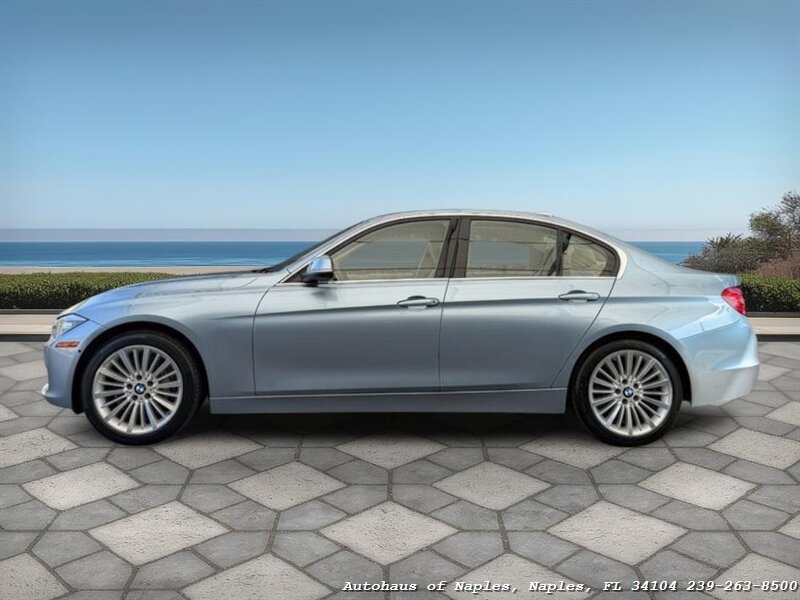 2013 BMW 335i - Photo 5 - Naples, FL 34104
