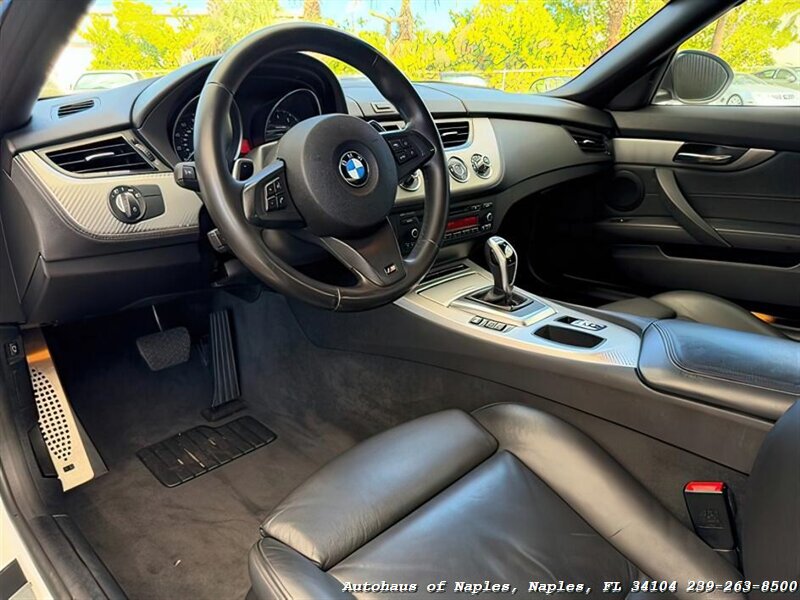 2016 BMW Z4 sDrive28i   - Photo 42 - Naples, FL 34104