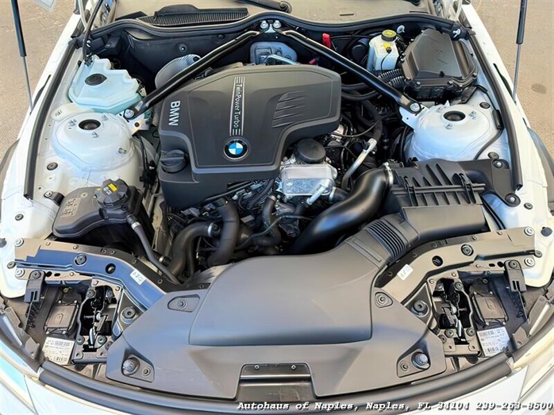 2016 BMW Z4 sDrive28i   - Photo 32 - Naples, FL 34104