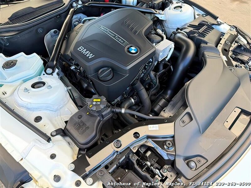 2016 BMW Z4 sDrive28i   - Photo 33 - Naples, FL 34104