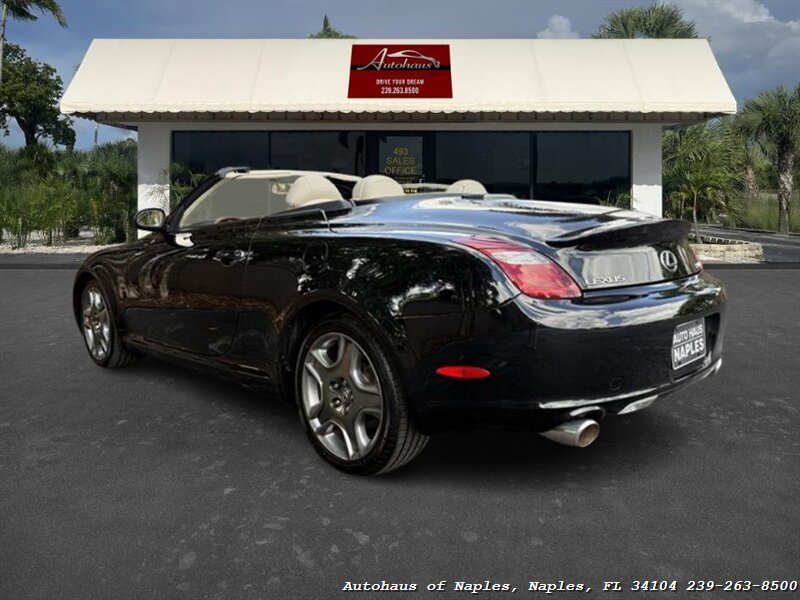 2007 Lexus SC 430   - Photo 17 - Naples, FL 34104