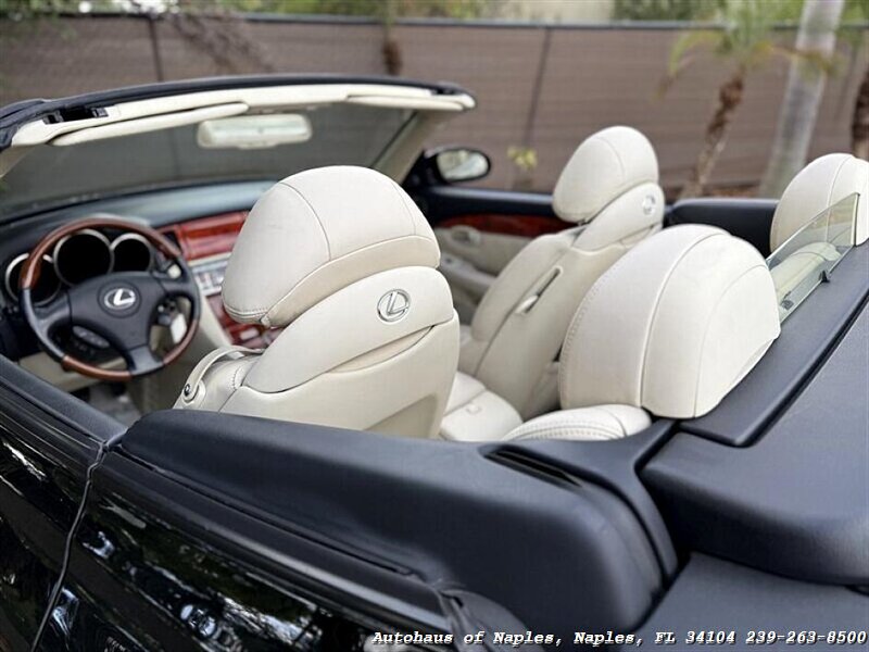 2007 Lexus SC 430   - Photo 21 - Naples, FL 34104