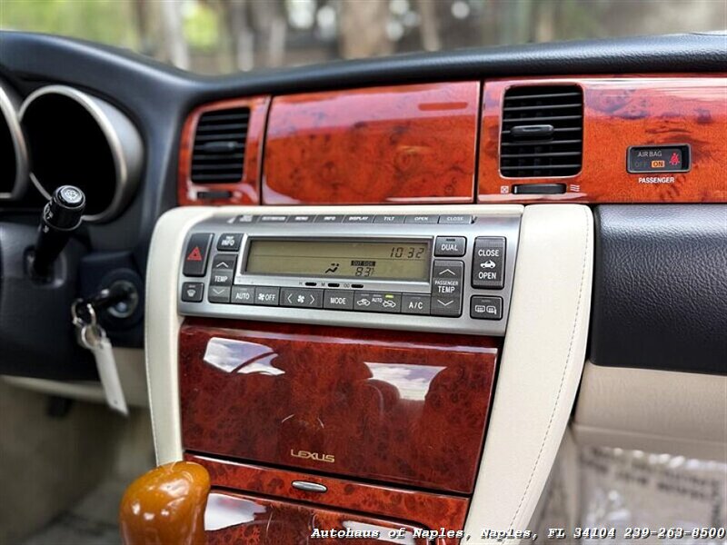 2007 Lexus SC 430   - Photo 55 - Naples, FL 34104
