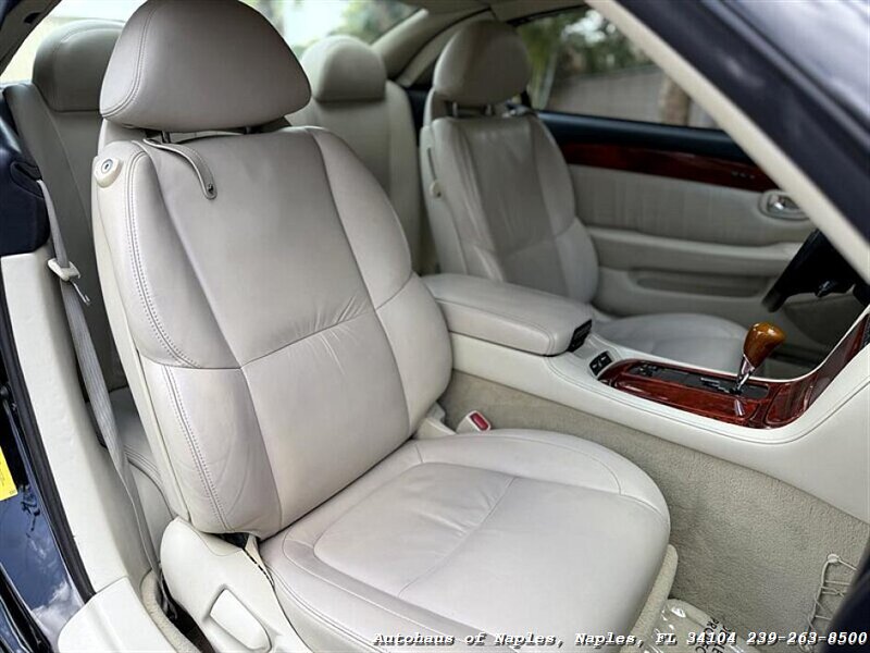 2007 Lexus SC 430   - Photo 52 - Naples, FL 34104