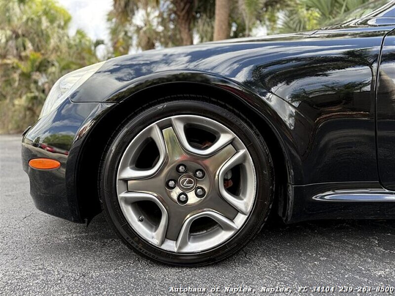2007 Lexus SC 430   - Photo 12 - Naples, FL 34104