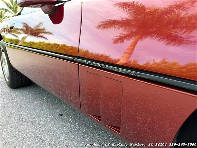 1987 Chevrolet Corvette   - Photo 15 - Naples, FL 34104