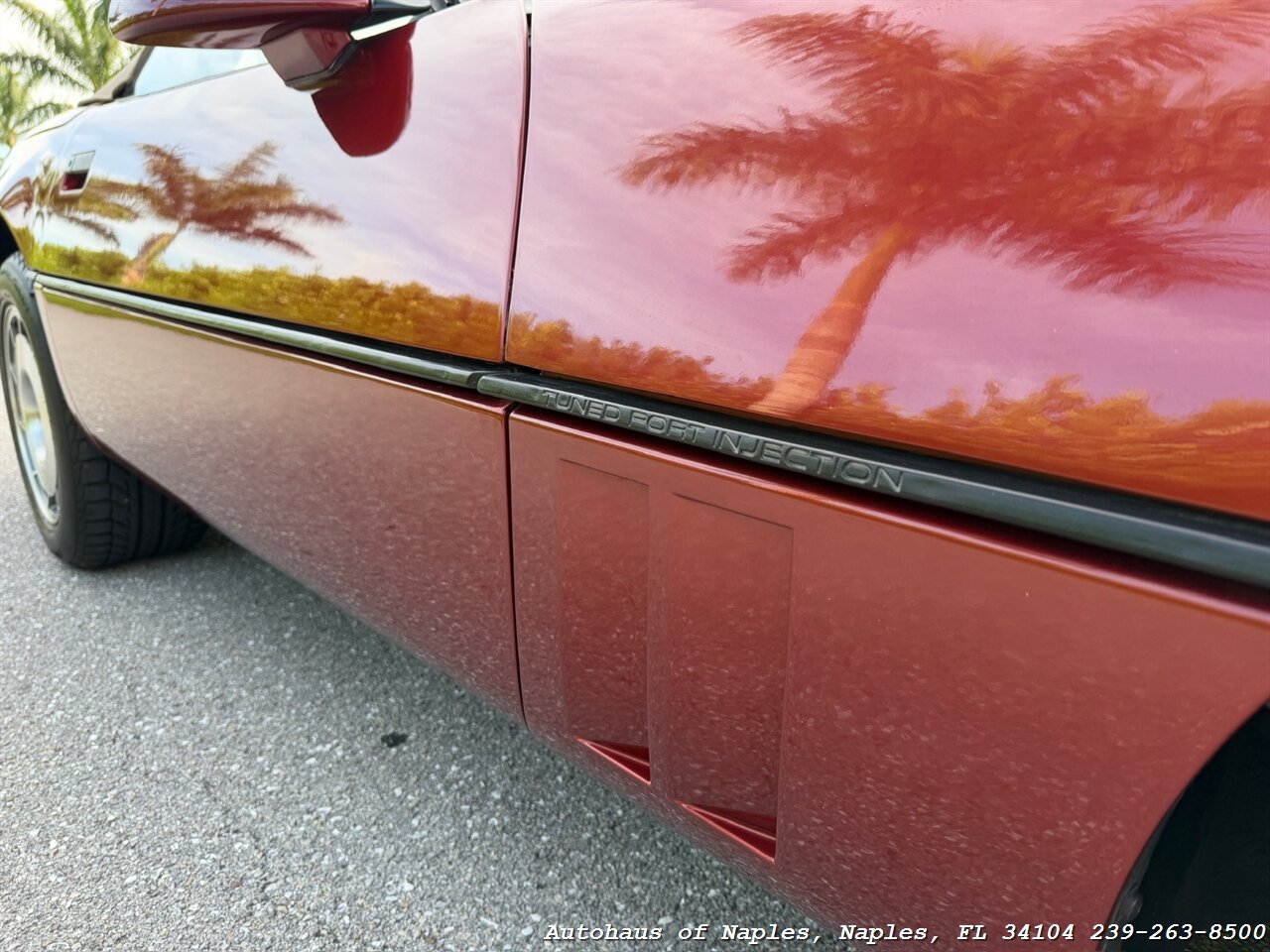 1987 Chevrolet Corvette   - Photo 15 - Naples, FL 34104