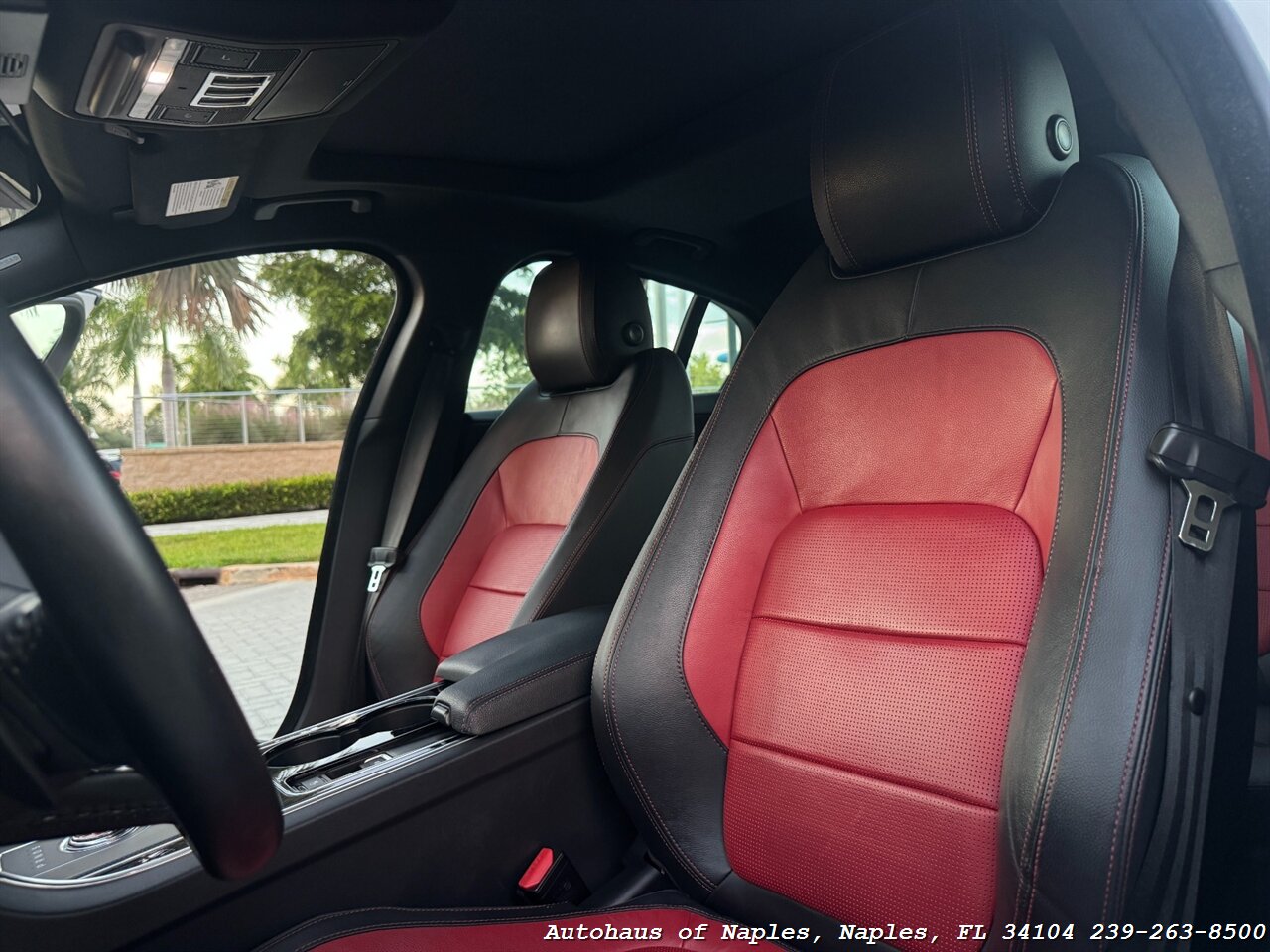 2017 Jaguar XE 35t R-Sport - Photo 31 - Naples, FL 34104