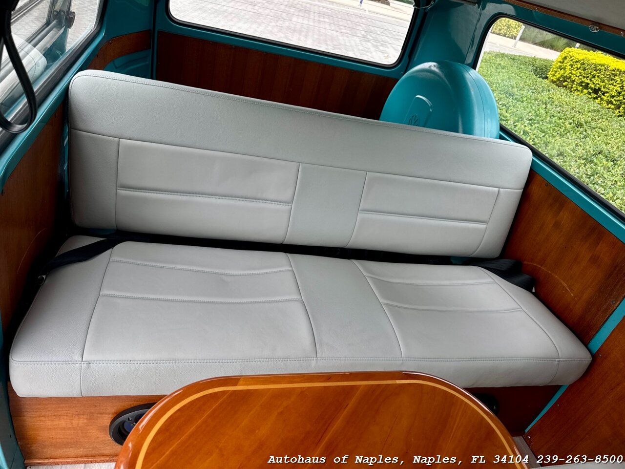 1978 Volkswagen Bus/Vanagon   - Photo 28 - Naples, FL 34104
