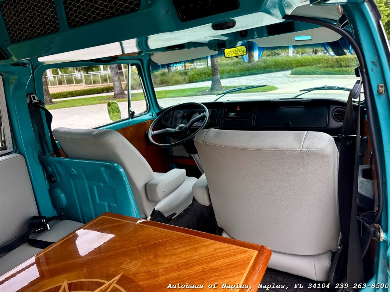 1978 Volkswagen Bus/Vanagon   - Photo 29 - Naples, FL 34104