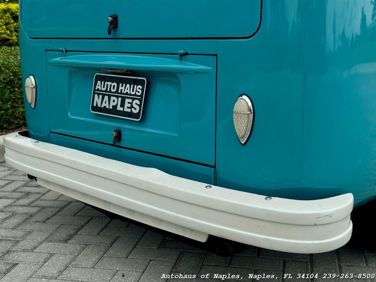 1978 Volkswagen Bus/Vanagon   - Photo 13 - Naples, FL 34104