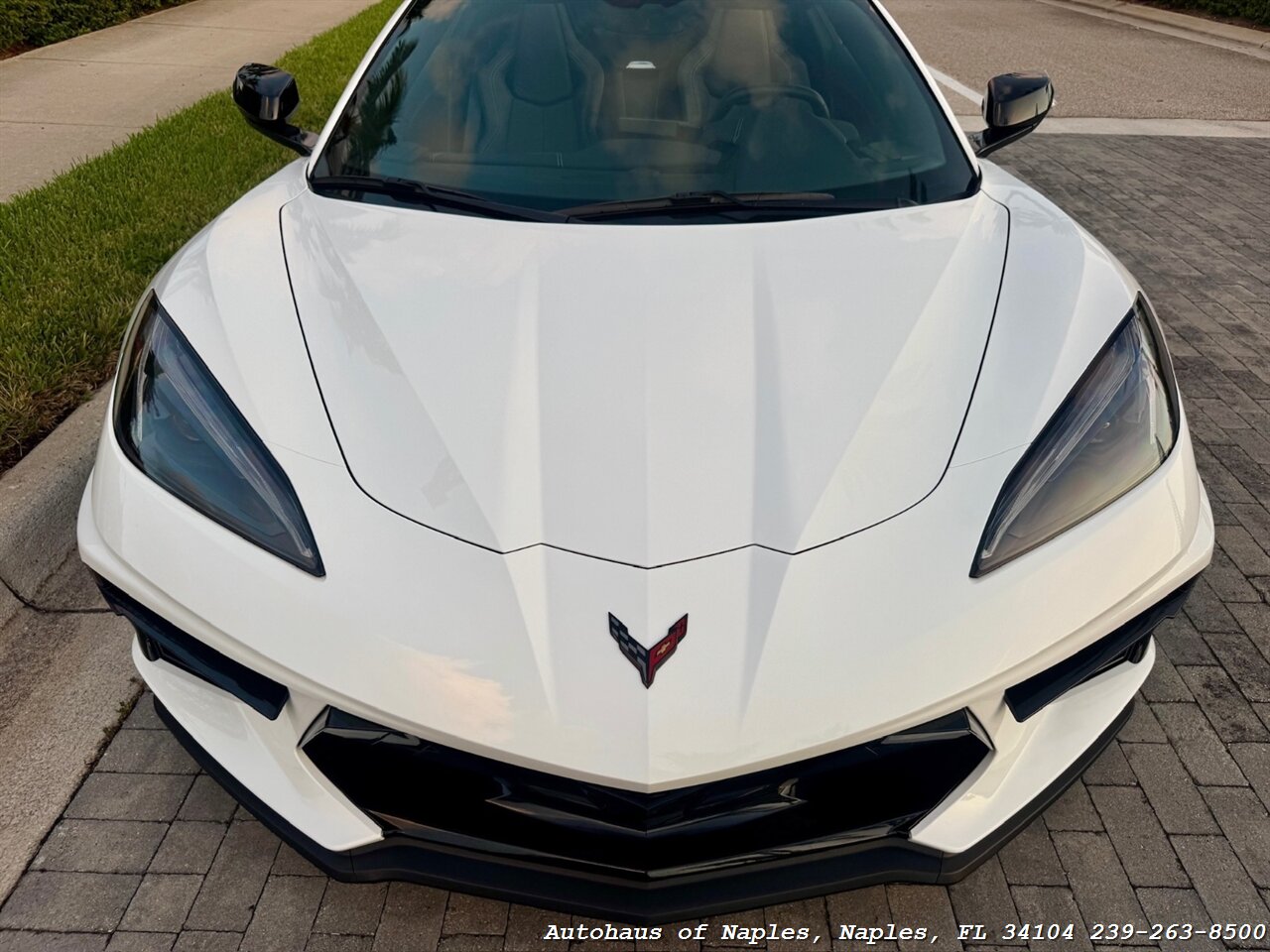 2023 Chevrolet Corvette Stingray   - Photo 8 - Naples, FL 34104