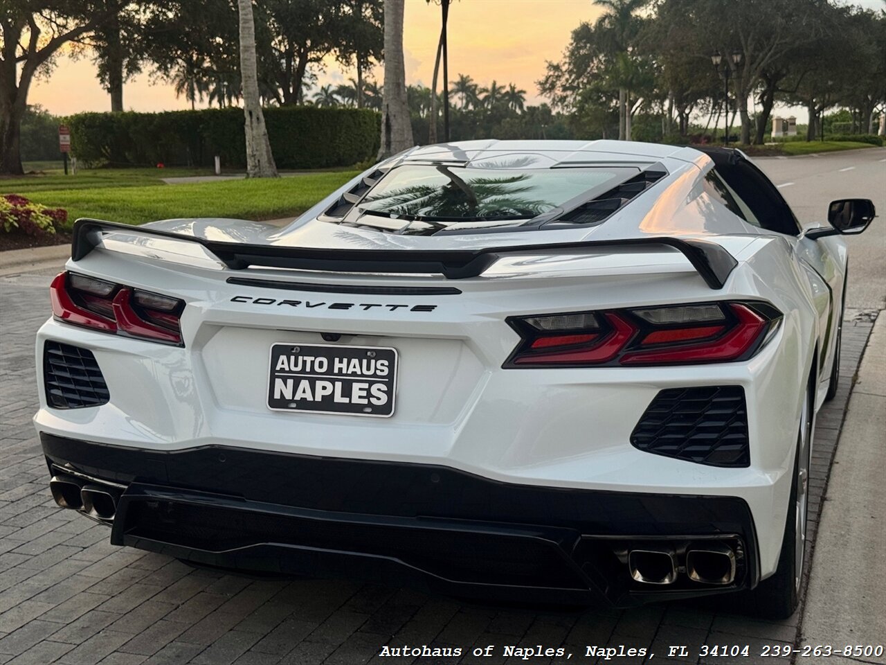 2023 Chevrolet Corvette Stingray   - Photo 9 - Naples, FL 34104