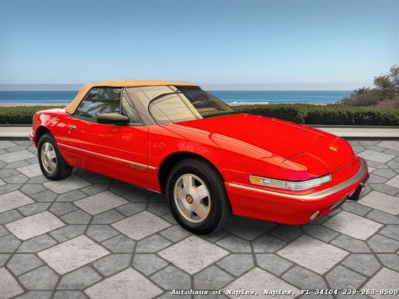 1990 Buick Reatta   - Photo 43 - Naples, FL 34104