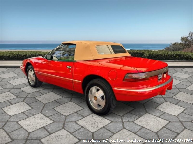 1990 Buick Reatta   - Photo 33 - Naples, FL 34104